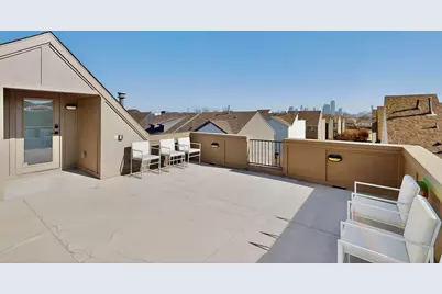 2557 Carmelita Street, Dallas, TX 75212 - Photo 9