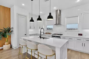 2557 Carmelita St, Dallas, TX 75212 - Photo 5