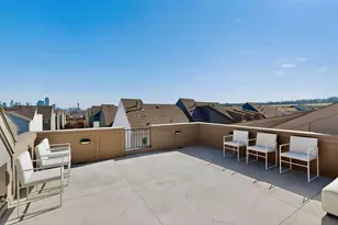 2557 Carmelita St, Dallas, TX 75212 - Photo 7