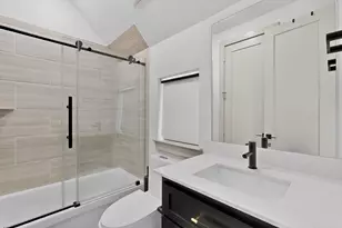 2557 Carmelita St, Dallas, TX 75212 - Photo 35