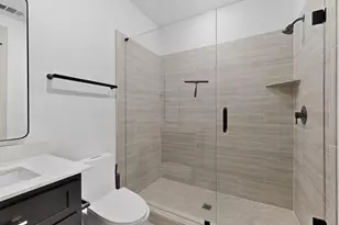 2557 Carmelita St, Dallas, TX 75212 - Photo 15