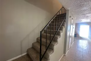 9447 Olde Towne Row, Dallas, TX 75227 - Photo 9