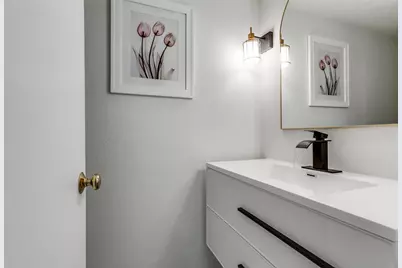 5901 Copperwood Lane #1135, Dallas, TX 75248 - Photo 11