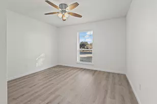 1901 Sabine Pass Ln, Arlington, TX 76006 - Photo 19