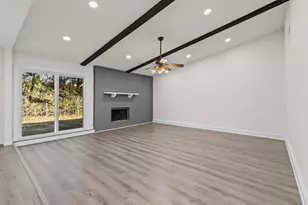 1901 Sabine Pass Ln, Arlington, TX 76006 - Photo 11