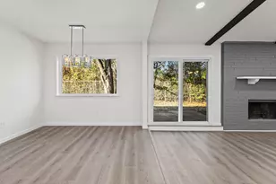 1901 Sabine Pass Ln, Arlington, TX 76006 - Photo 13