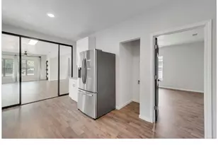 403 S Marlborough Ave, Dallas, TX 75208 - Photo 5