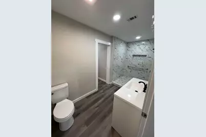 916 W Elizabeth Drive, Robinson, TX 76706 - Photo 11