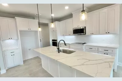 2008 Collin Street, Weatherford, TX 76085 - Photo 7