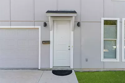 2021 Eva Street, Grand Prairie, TX 75051 - Photo 5