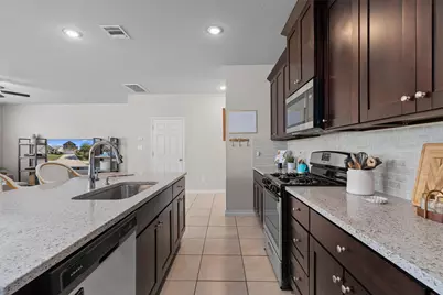 197 Eves Necklace, Buda, TX 78610 - Photo 13