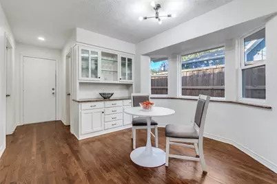 9446 Brentgate Drive, Dallas, TX 75238 - Photo 17