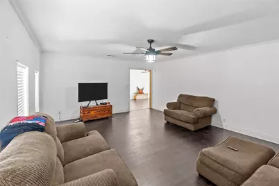 204 Thomas Street, Joshua, TX 76058 - Photo 3