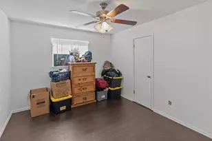 204 Thomas St, Joshua, TX 76058 - Photo 11