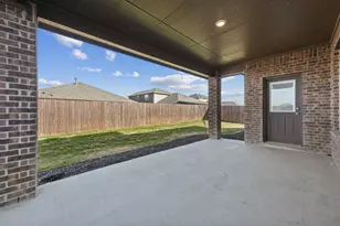 532 Redding Dr, Saginaw, TX 76131 - Photo 39