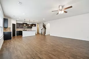 532 Redding Dr, Saginaw, TX 76131 - Photo 17