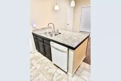 7340 Skillman Street #401, Dallas, TX 75231 - Photo 3