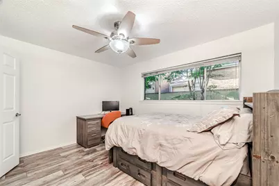 1902 Shorewood Drive, Grapevine, TX 76051 - Photo 19