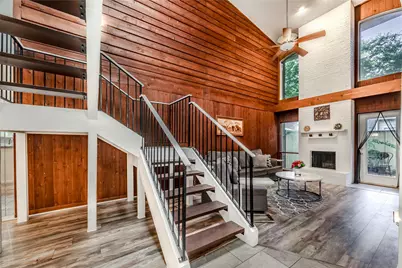 1902 Shorewood Drive, Grapevine, TX 76051 - Photo 5