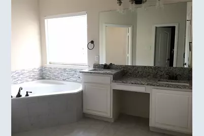 8904 Brook Hollow Drive, McKinney, TX 75072 - Photo 9