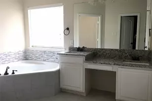 8904 Brook Hollow Dr, McKinney, TX 75072 - Photo 9