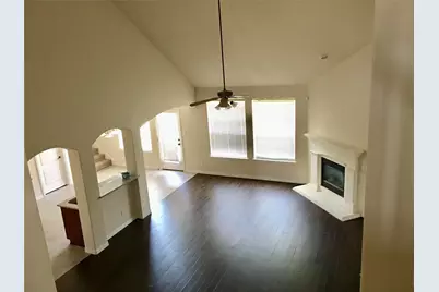 8904 Brook Hollow Drive, McKinney, TX 75072 - Photo 3