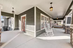 1906 S Henderson St, Fort Worth, TX 76110 - Photo 3