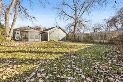 1906 S Henderson Street, Fort Worth, TX 76110 - Photo 27