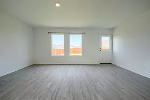 5916 Crystal Water Wy, Princeton, TX 75407 - Photo 11