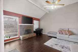 1512 Allen Dr, Cedar Hill, TX 75104 - Photo 5