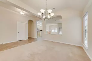 965 Tara Dr, Burleson, TX 76028 - Photo 5