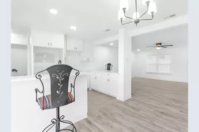 10124 Shayna Drive, Dallas, TX 75217 - Photo 15