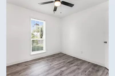 10124 Shayna Drive, Dallas, TX 75217 - Photo 7