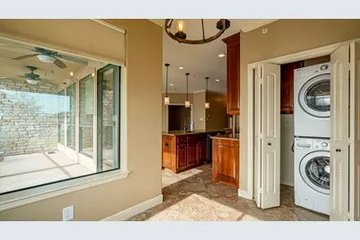 401 E Pearl Street #2103, Granbury, TX 76048 - Photo 13