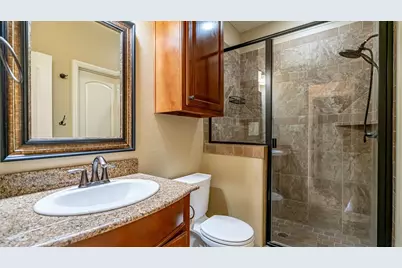 401 E Pearl Street #2103, Granbury, TX 76048 - Photo 17