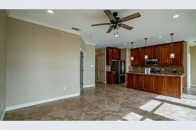 401 E Pearl Street #2103, Granbury, TX 76048 - Photo 5