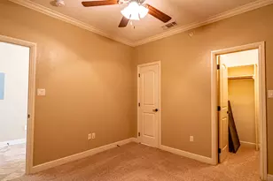 401 E Pearl St, Granbury, TX 76048 - Photo 19