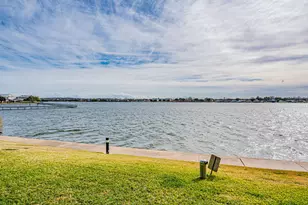 401 E Pearl St, Granbury, TX 76048 - Photo 33