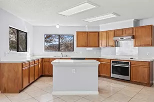 3152 Spyglass Dr, Grand Prairie, TX 75052 - Photo 5