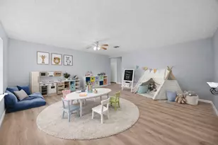 3152 Spyglass Dr, Grand Prairie, TX 75052 - Photo 9