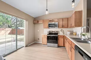 15623 Danson Dr, Dallas, TX 75253 - Photo 15