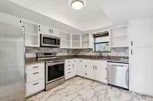 162 Westview Dr, Gun Barrel City, TX 75156 - Photo 5