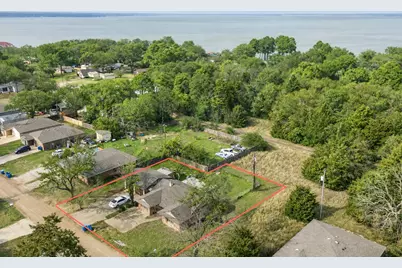 162 Westview Drive, Gun Barrel City, TX 75156 - Photo 1