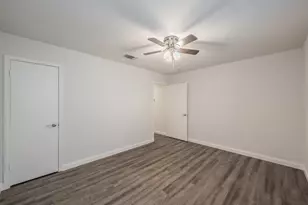 227 Norwich Dr, Hurst, TX 76054 - Photo 33