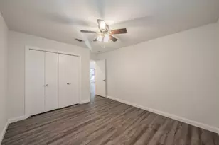 227 Norwich Dr, Hurst, TX 76054 - Photo 19