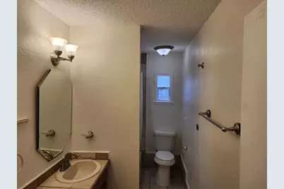 2612 Santa Barbara Drive, Grand Prairie, TX 75052 - Photo 9