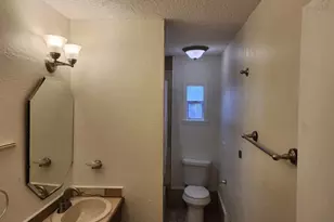 2612 Santa Barbara Dr, Grand Prairie, TX 75052 - Photo 9