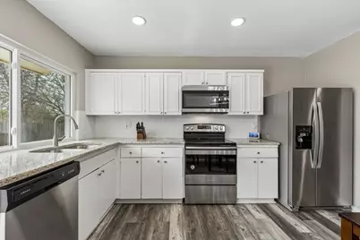 2919 Rayswood Drive, Carrollton, TX 75007 - Photo 11