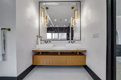 4721 Linnet Lane, Dallas, TX 75209 - Photo 13