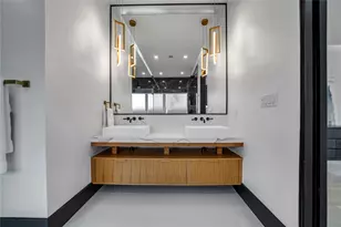 4721 Linnet Ln, Dallas, TX 75209 - Photo 13